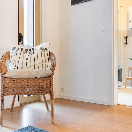 Apartment Warm And Bright Studio *